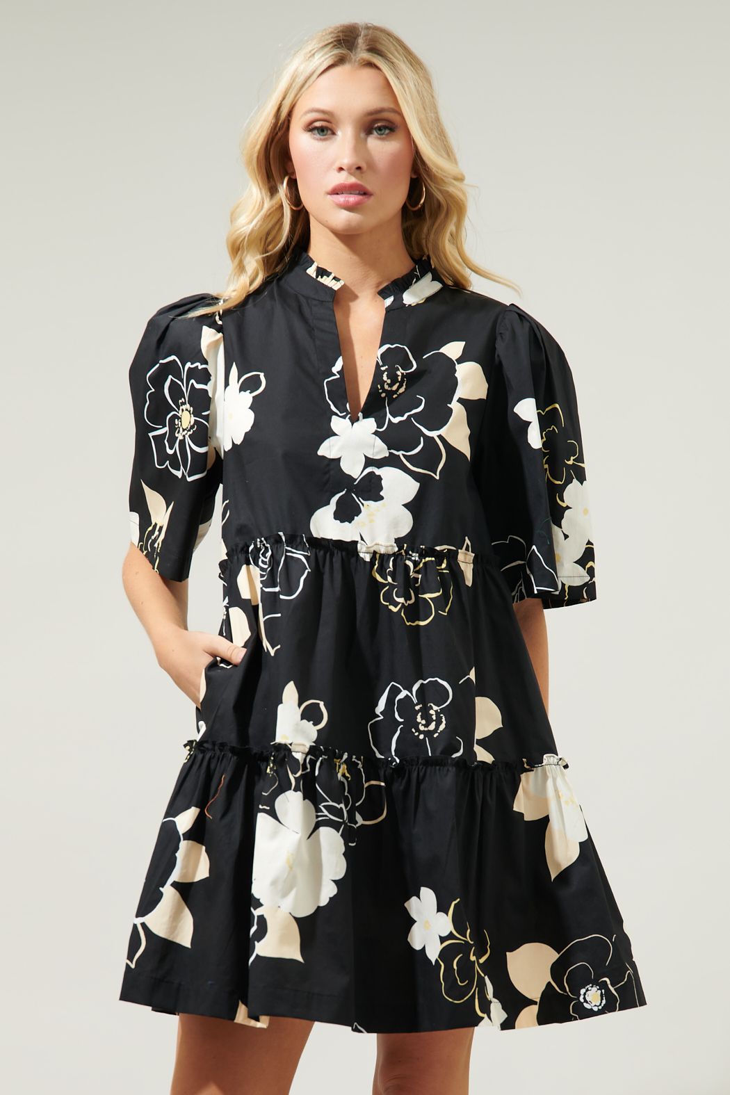 Cairan Rose Dixie Split Neck Shift Dress - A723