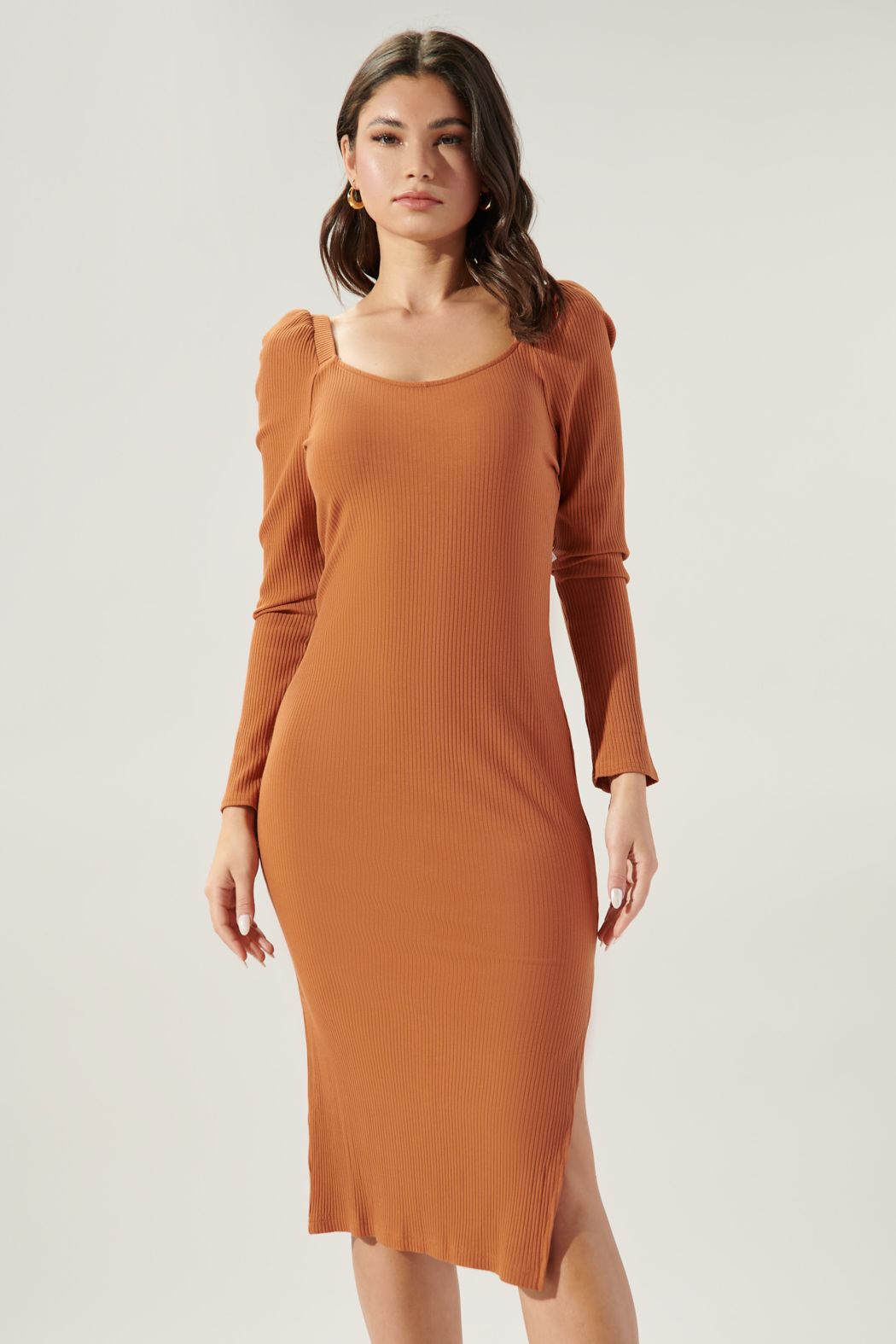 Faye Puff Sleeve Scoop Neck Ribbed Knit Midi Dress - B702