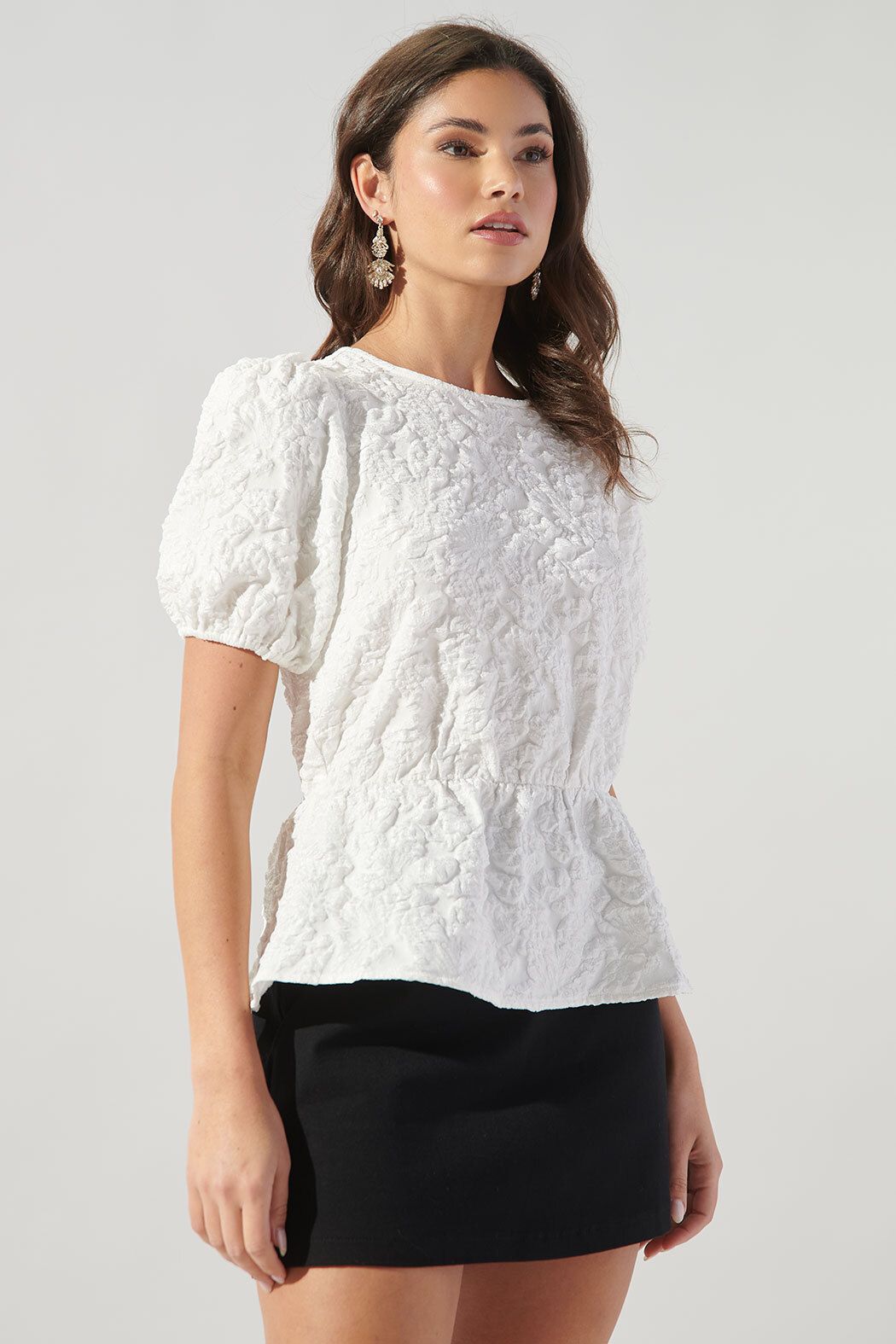 Nohemi Embossed Floral Puff Sleeve Peplum Top - A523